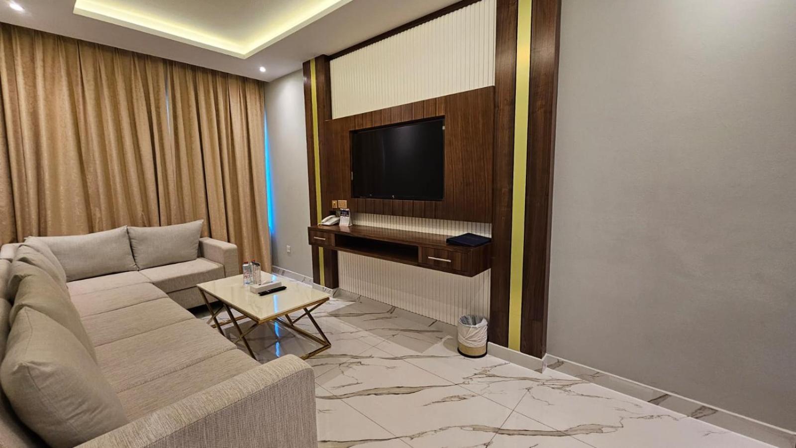 Concorde Deira Hotel -Formerly Golden Tulip Deira Hotel Дубай Экстерьер фото